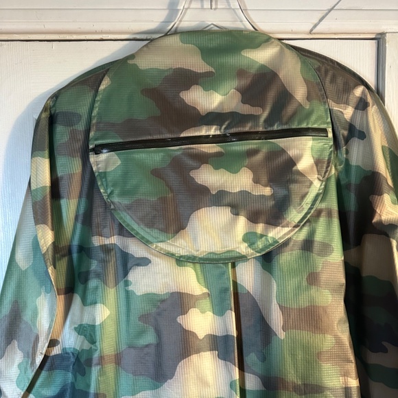 NWT Junya Watanabe Comme de Garçons  Camo Cape - Unisex - Picture 11 of 13